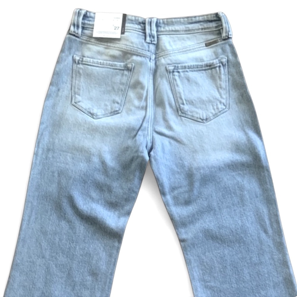 Kancan High Rise Flare Hem Light Washed Jeans Women’s Multi Sizes NWT - Picture 11 of 16